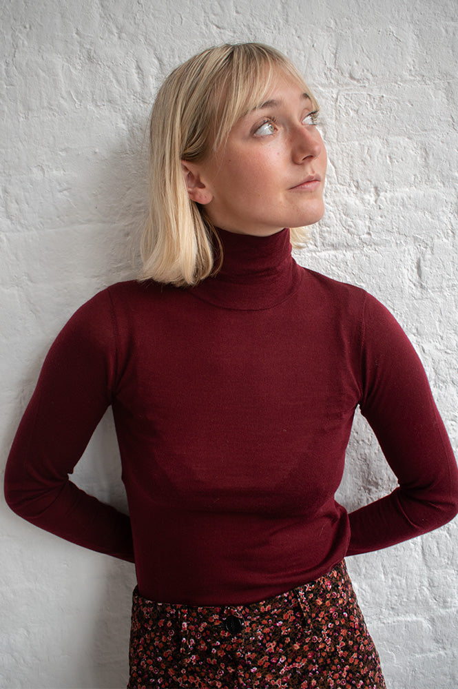 Petite Mendigote Mania Wine Pullover - The Mercantile London