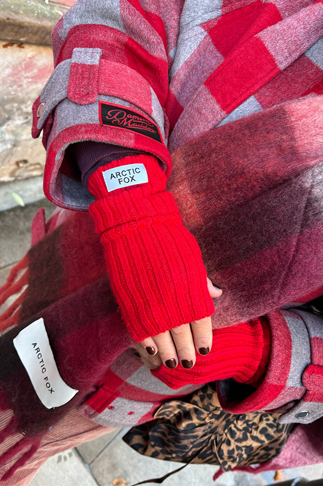 Arctic Fox Flame Red Merino Gloves