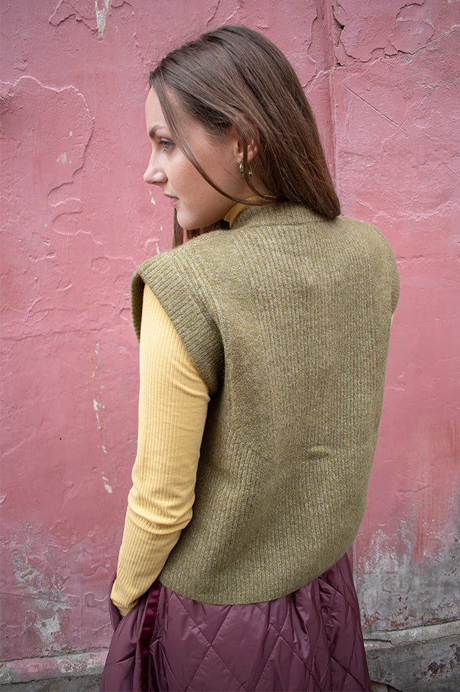 Atelier Rêve Silvi Olive Sleeveless Cardigan - The Mercantile London