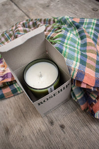 Green Botanical Rosehip Candle - The Mercantile London