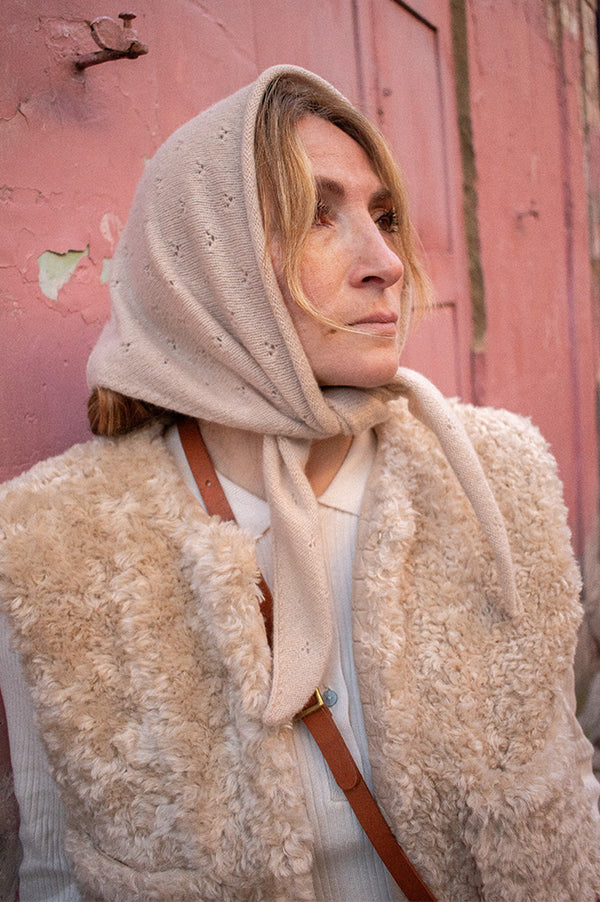 Rove Seashell Pointelle Neckerchief