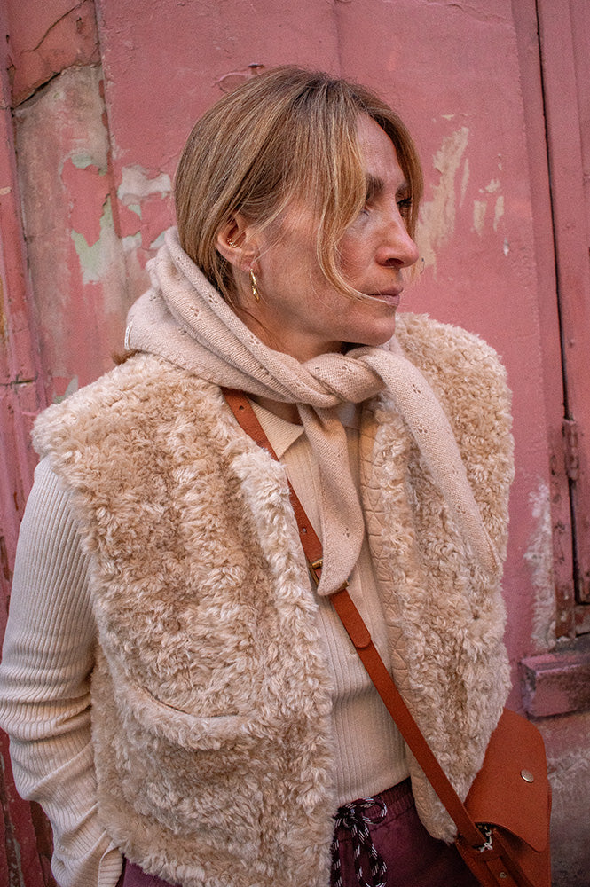 Rove Seashell Pointelle Neckerchief