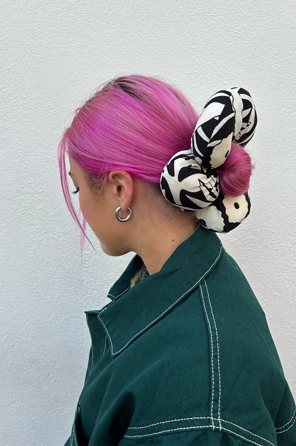 Compania Fantastica Tofu Scrunchie - The Mercantile London