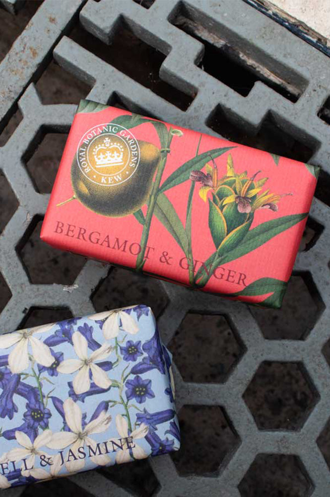 The English Soap Company Bergamot and Ginger Soap - The Mercantile London