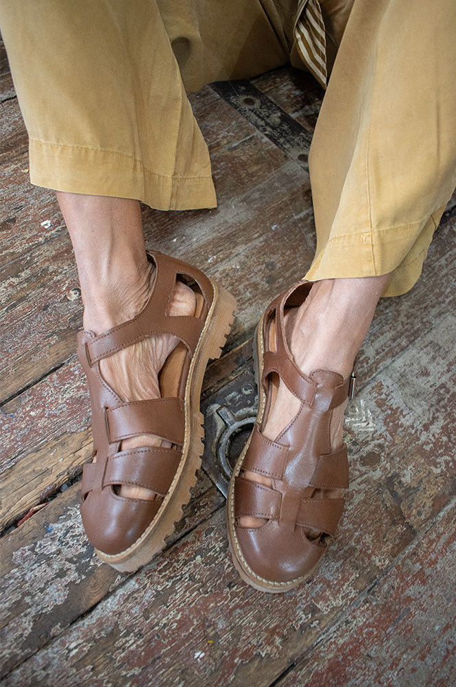 Pavement Lavita Tan Sandals - The Mercantile London