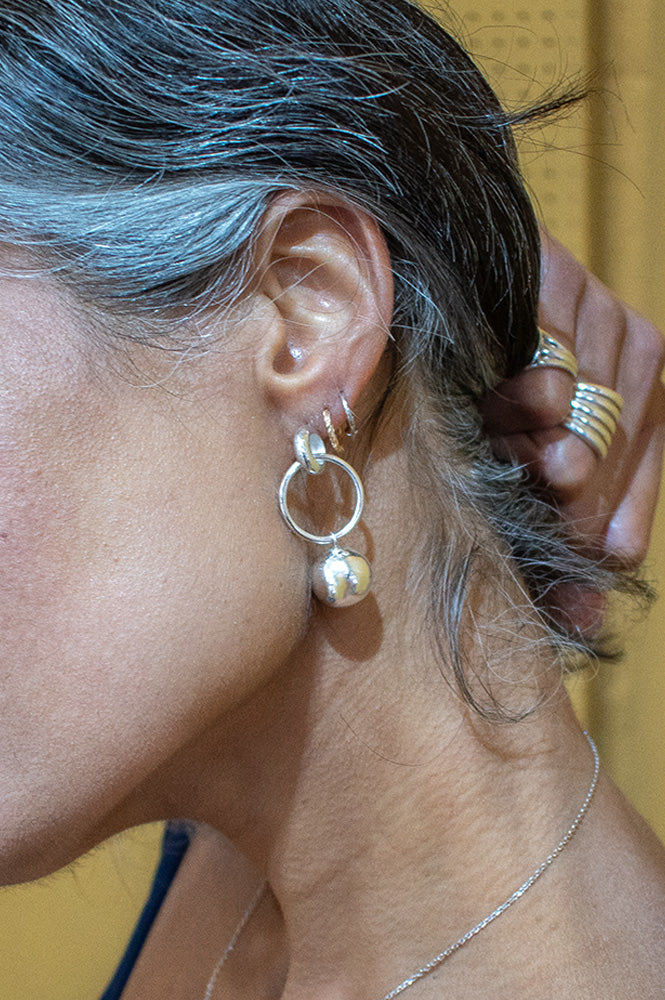 Shyla Layla Solid Ball Silver Earrings - The Mercantile London