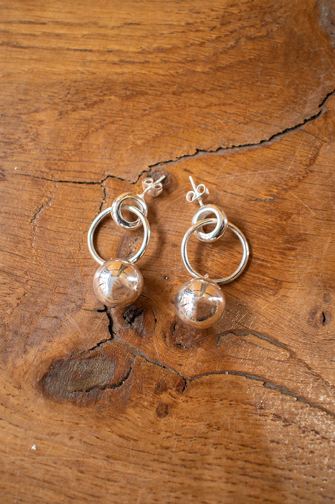 Shyla Layla Solid Ball Silver Earrings - The Mercantile London