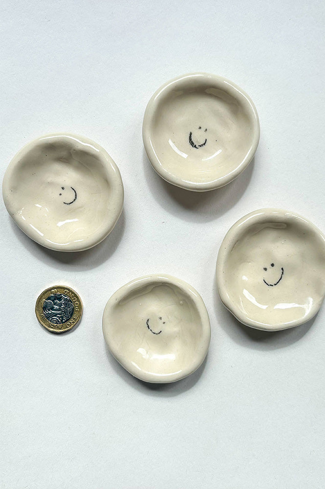 Martha Duncan Studio Small Smiley Dish - The Mercantile London
