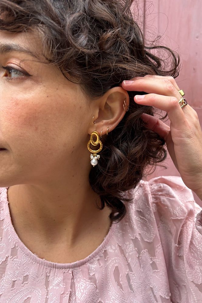 Shyla Sorell Pearl Earrings - The Mercantile London