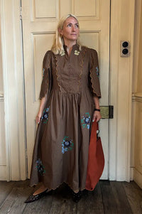 Stella Nova Embroidered Brown Loose Midi Dress