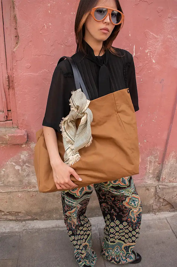 Kate Sheridan Tawny Giga Tote Bag