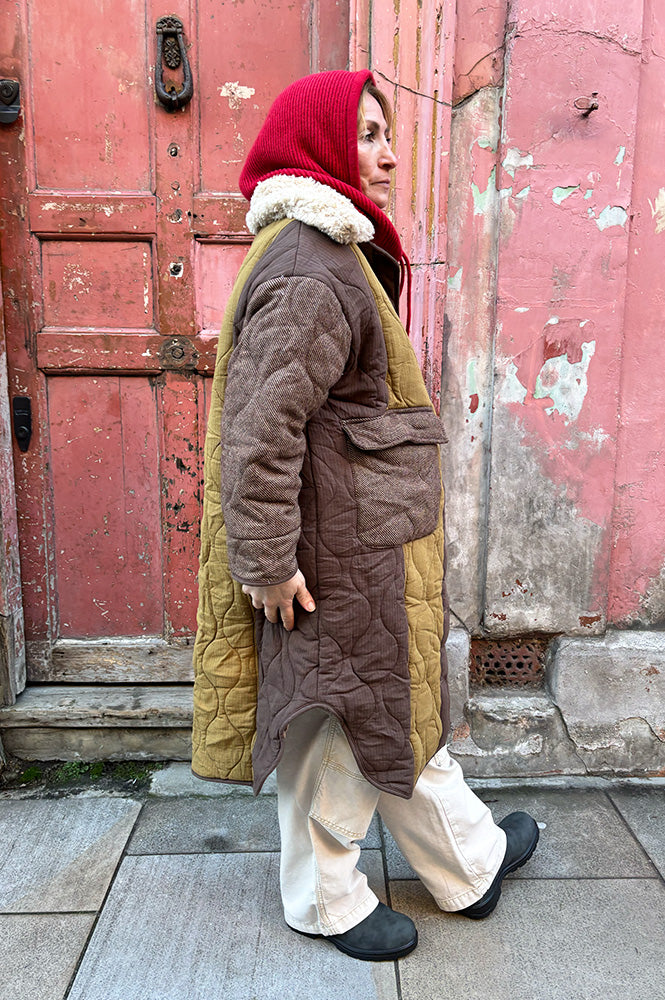 Amente Collared Patch Quilted Coat