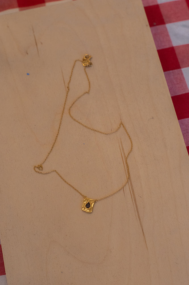 Une A Une Diju Iolite Necklace - The Mercantile London