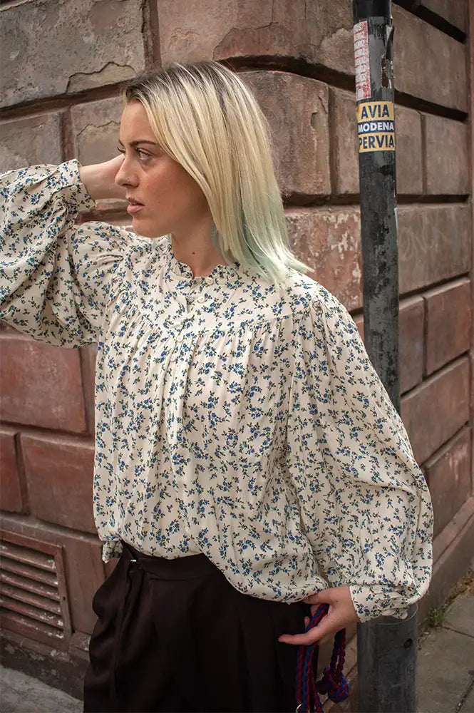 ICHI Vera Blue Floral Blouse