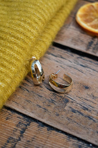 Amano Vintage Style Cut-Out Hoop Earrings - The Mercantile London