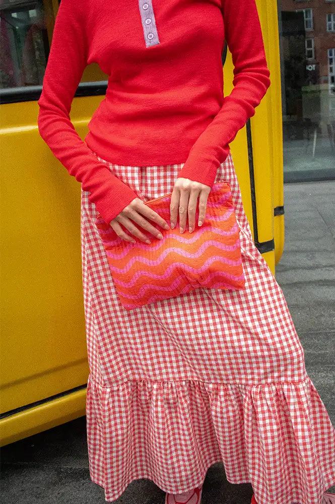 Compania Fantastica Wave Red & Pink Pouch Bag