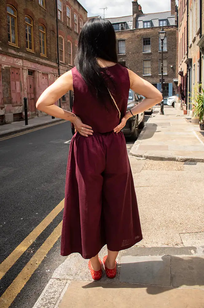 Artisans Of Humanity Wine Cropped Linen Culottes