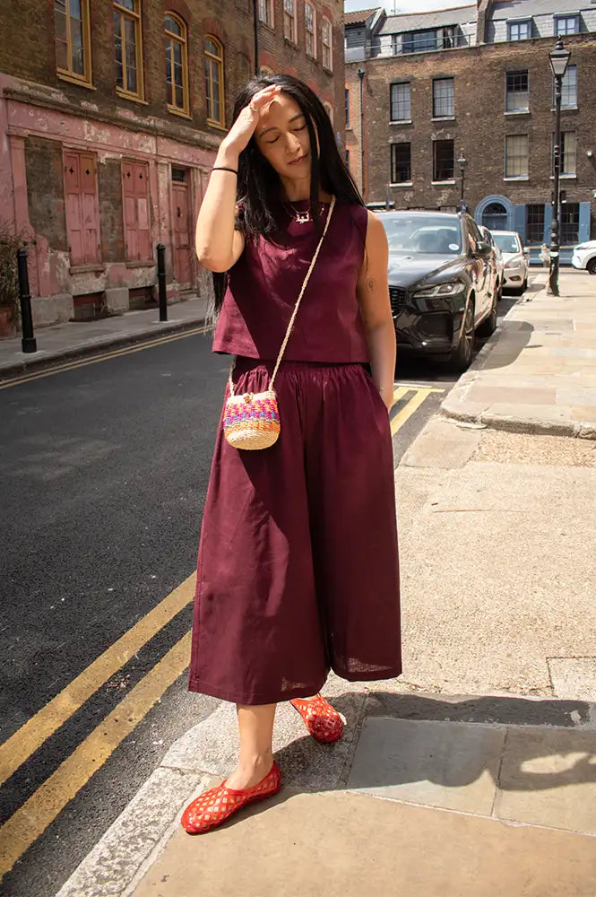 Artisans Of Humanity Wine Cropped Linen Culottes