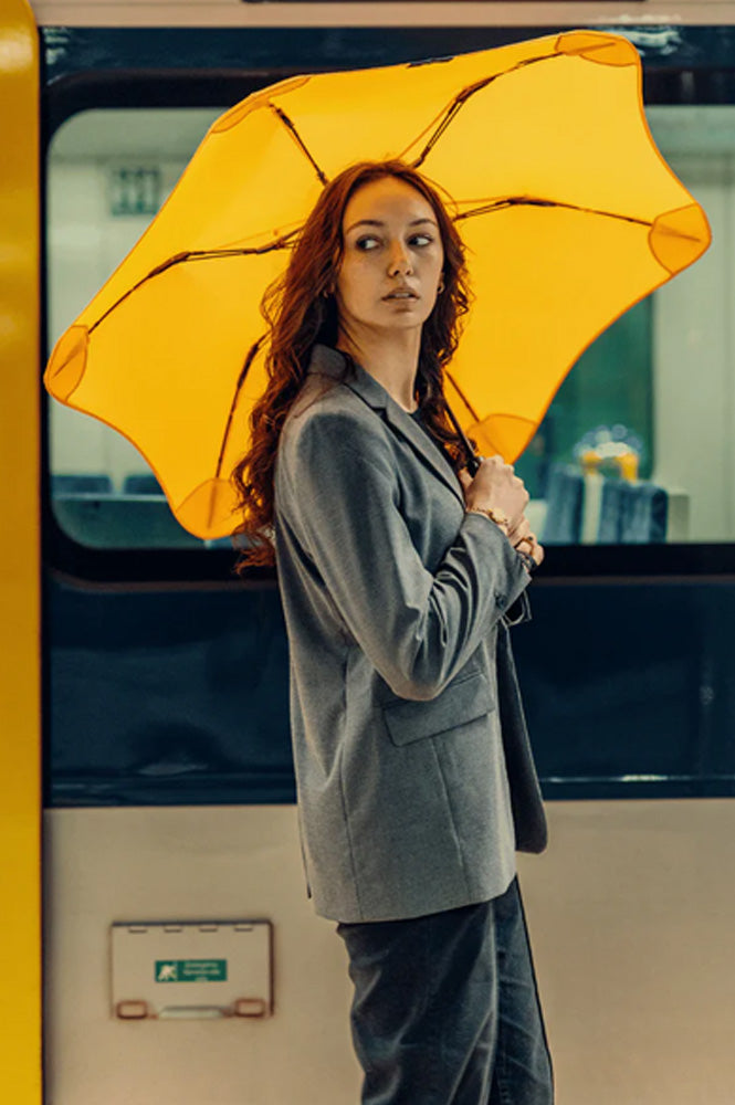 Blunt Metro Citrus Yellow Umbrella - The Mercantile London