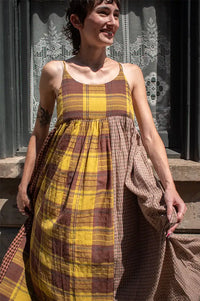 Amente Contrast Mustard & Brown Checkered Dress