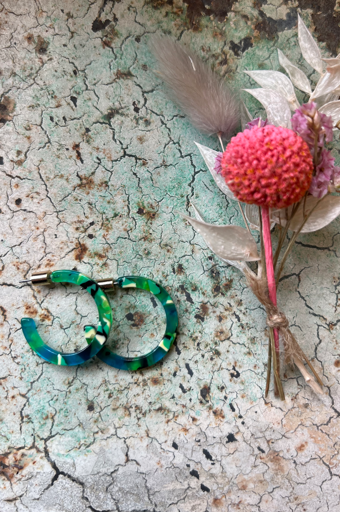 Green tortoise earrings online