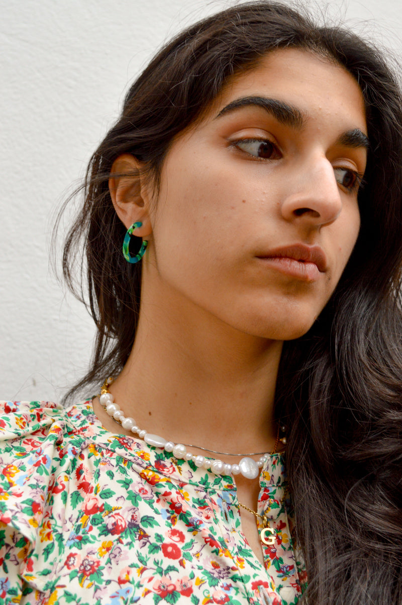 B.M.L Isla Tiny Resin Hoop Green Earrings - The Mercantile London