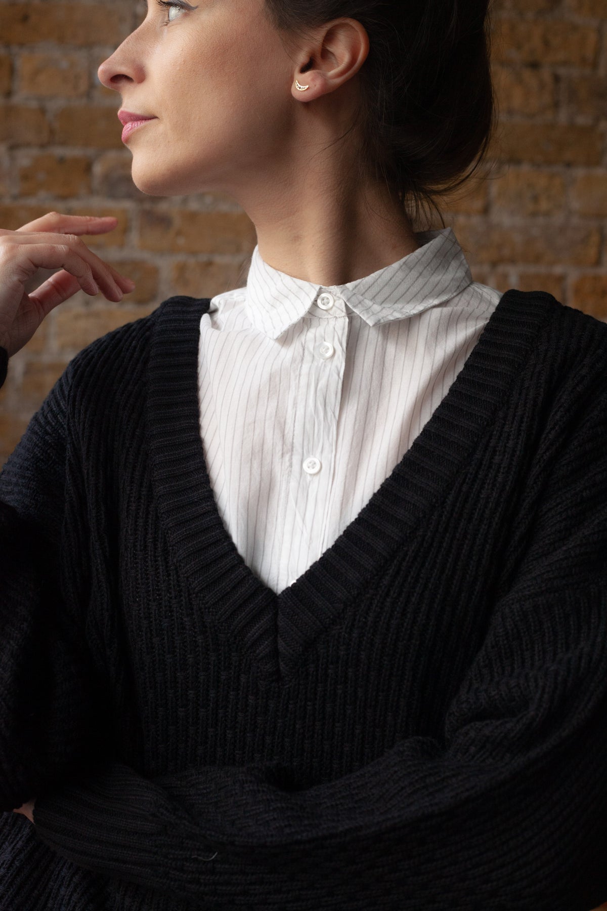 Anna + Nina Single Nightfall White Silver Stud - The Mercantile London