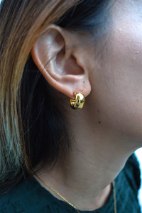 Amano Demure Huggie Hoops - The Mercantile London