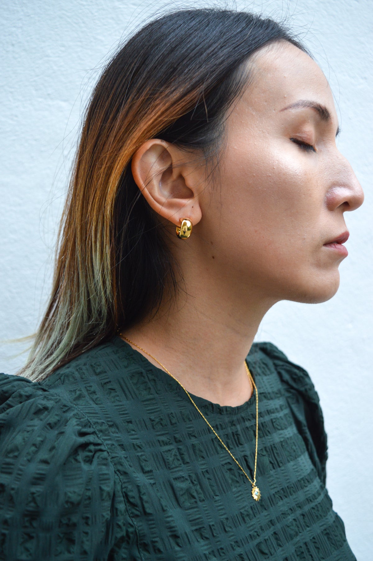 Amano Demure Huggie Hoops - The Mercantile London