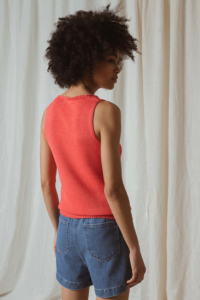 Indi & Cold Coral Knit Vest - The Mercantile London