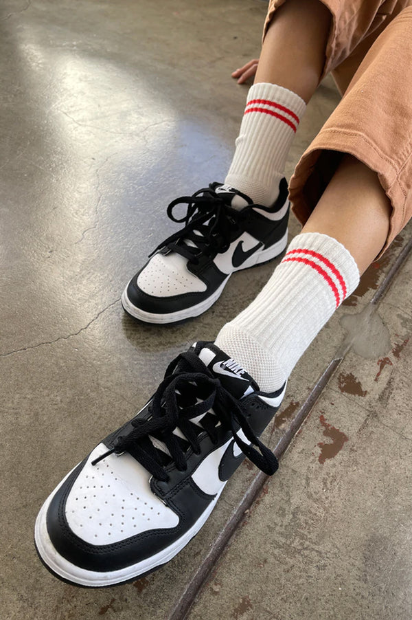 Le Bon Shoppe Boyfriend Clean White Socks - The Mercantile London